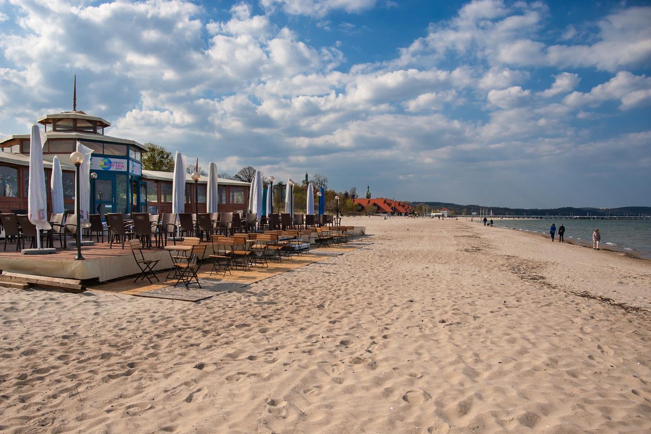 Apartamenty Sun & Snow Traugutta Plaza Сопот Экстерьер фото